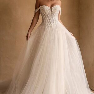 ✨ NWT Sophia Tolli Beaded Bridal Gown | Corset Back | Fits US 16/18 ✨